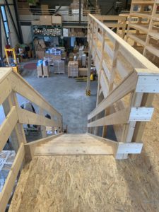 escalier pourprojet e2 - Plateforme de stockage